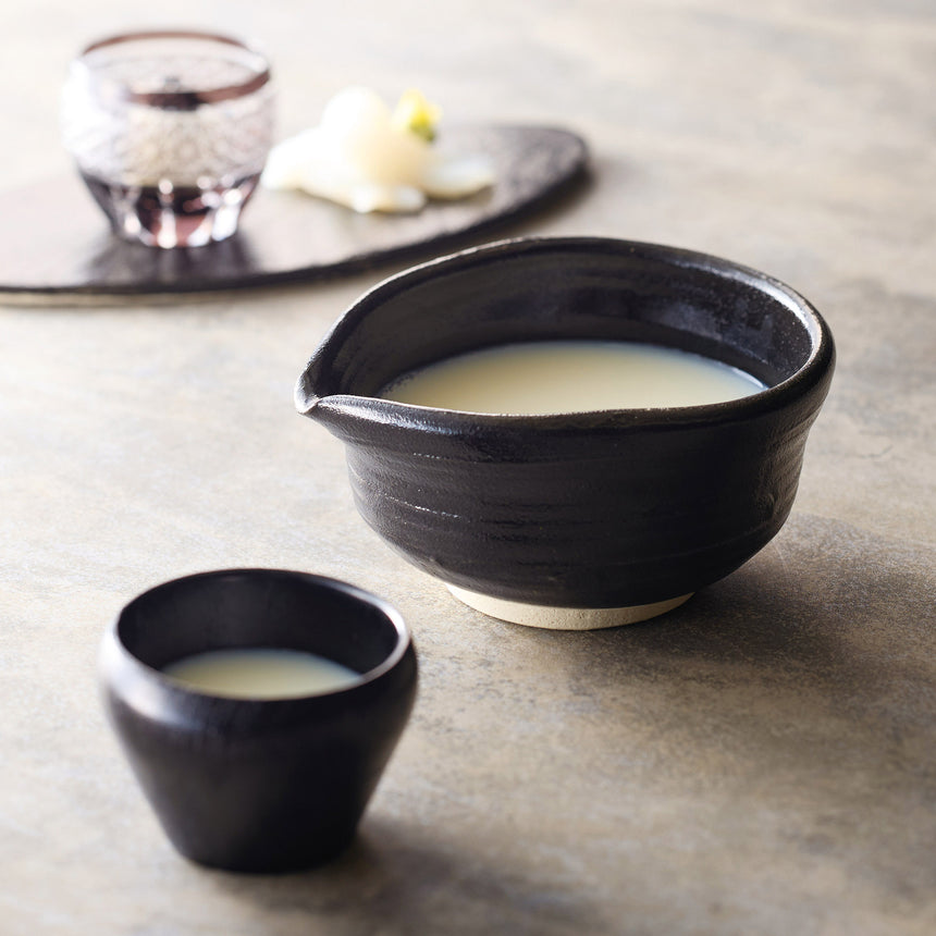 赤津焼・片口 黒織部