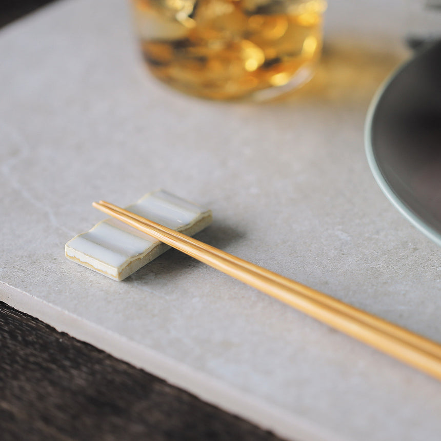 S・Tile（スタイル）箸置　白