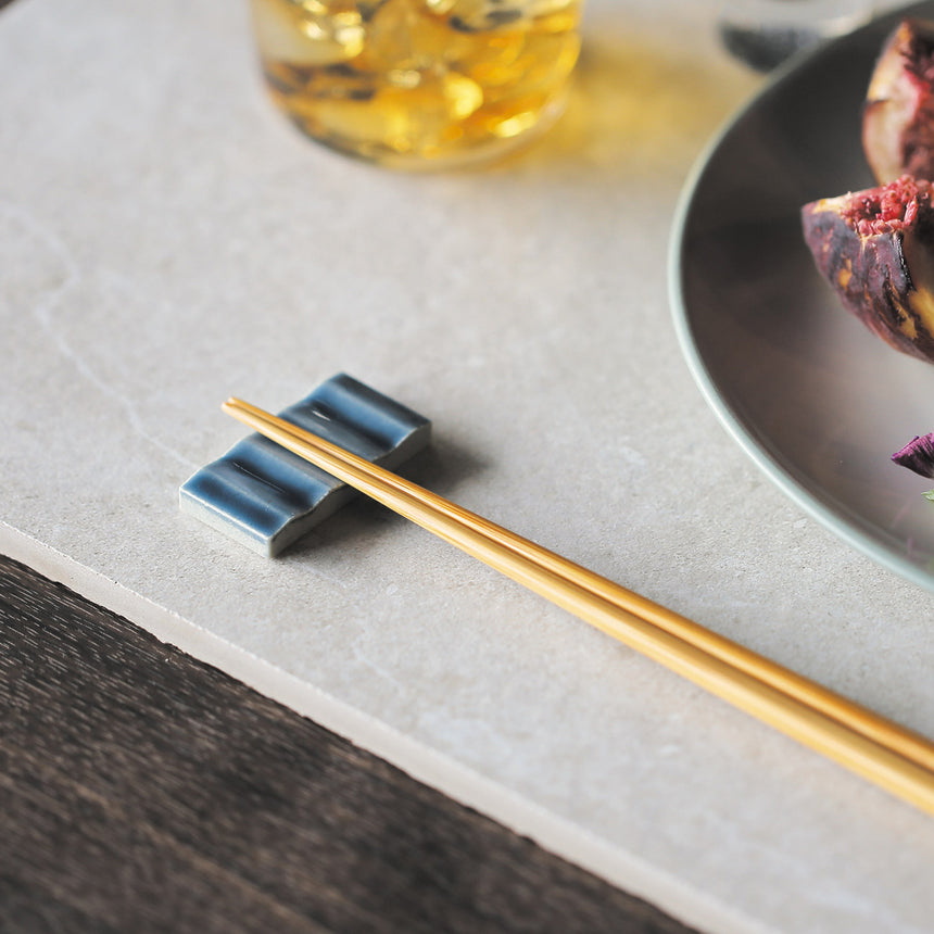 S・Tile（スタイル）箸置　紺