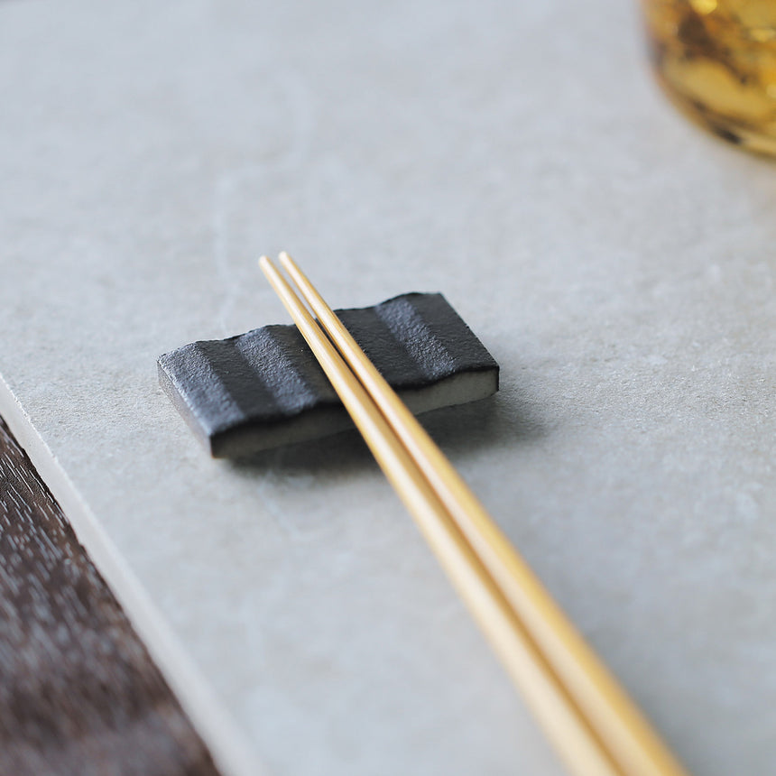 S・Tile（スタイル）箸置　黒