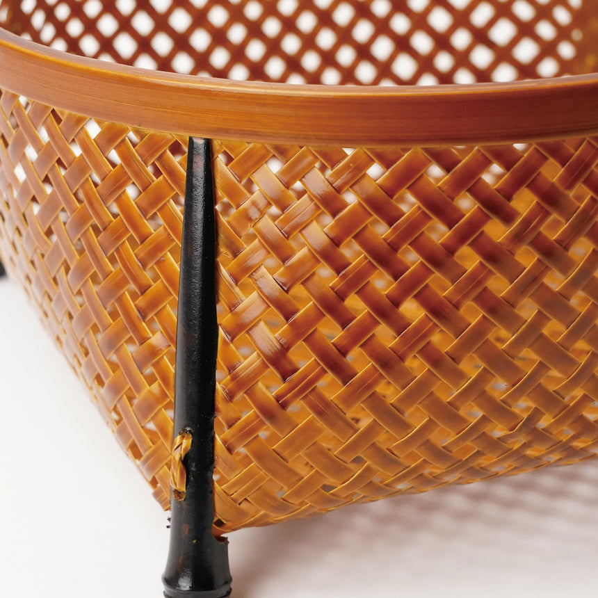 上竹細工・四つ足丸篭