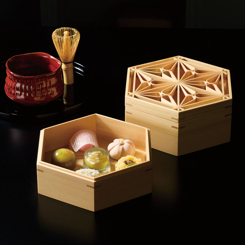 Hinoki hexagonal kumiko box