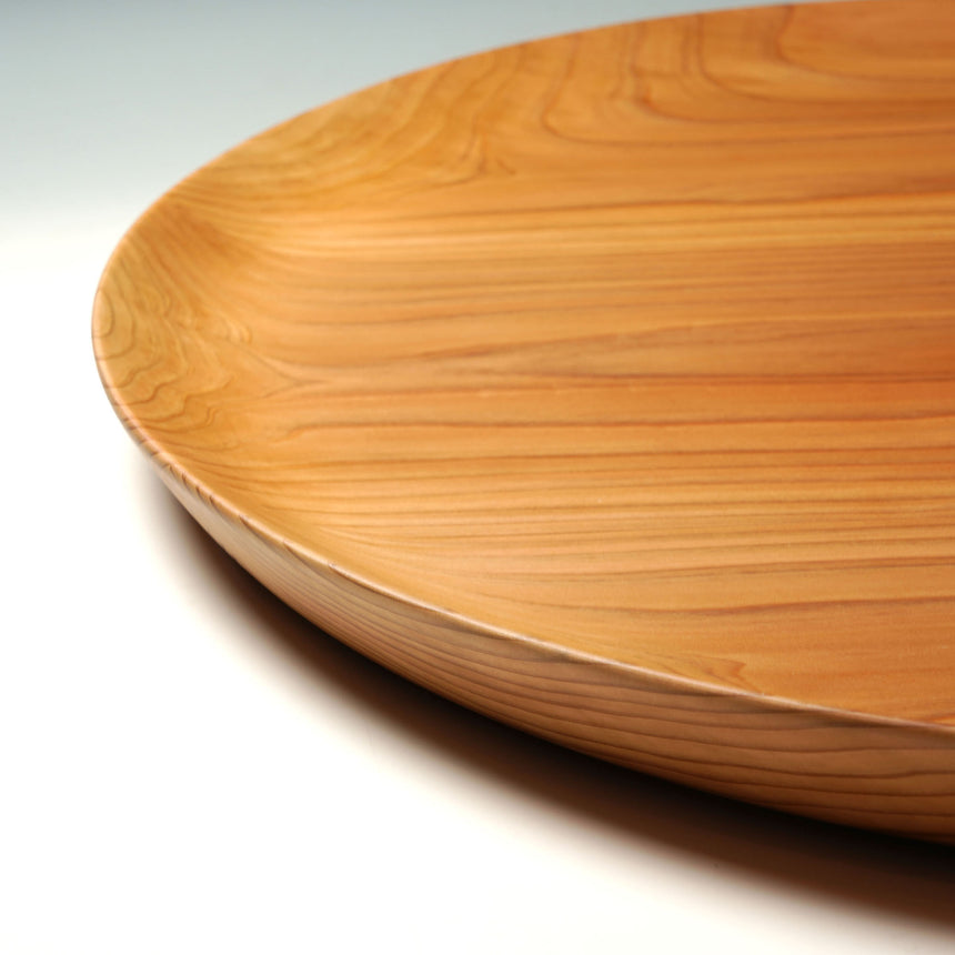 Large round cedar plate (clear)