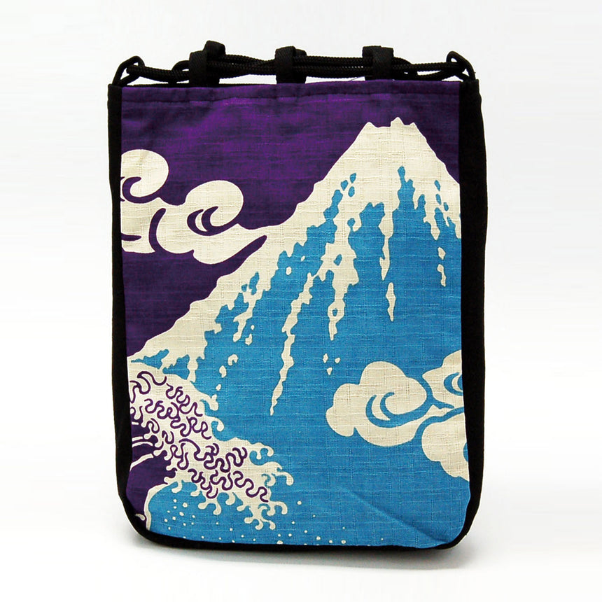 Shingen bag with a stylish pattern to ward off evil