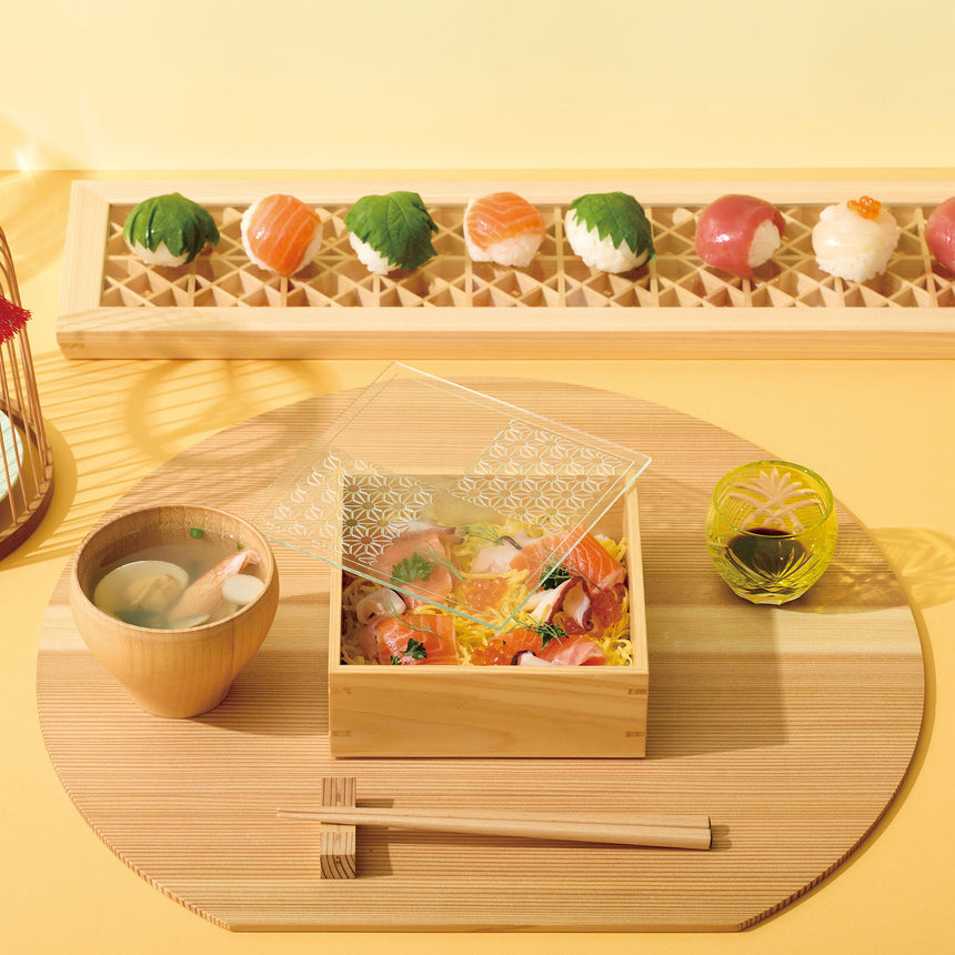 Miniature square food box (with glass lid) Asanoha